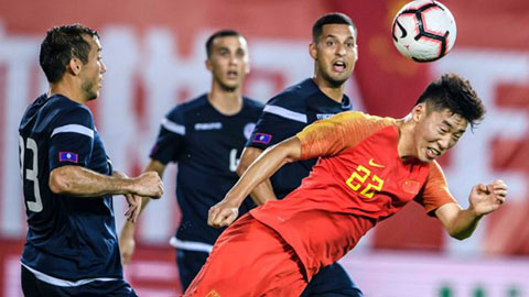Trung Quốc có thể mất 2 cầu thủ ở trận gặp ĐT Việt Nam